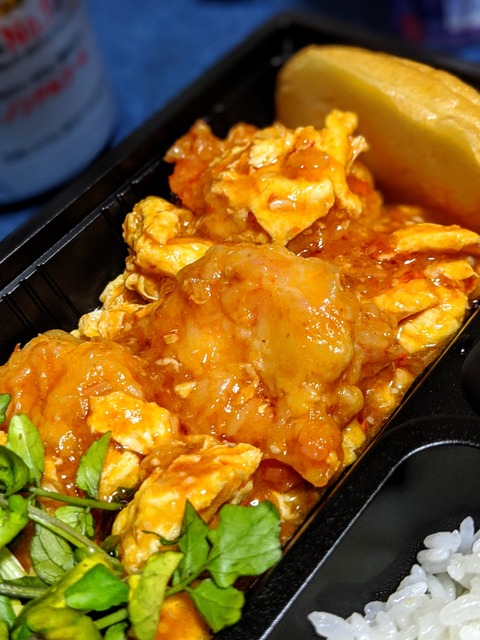 00100lrPORTRAIT_00100_BURST20200501200002381_COVER