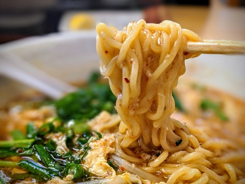 00100lrPORTRAIT_00100_BURST20200329145228923_COVER