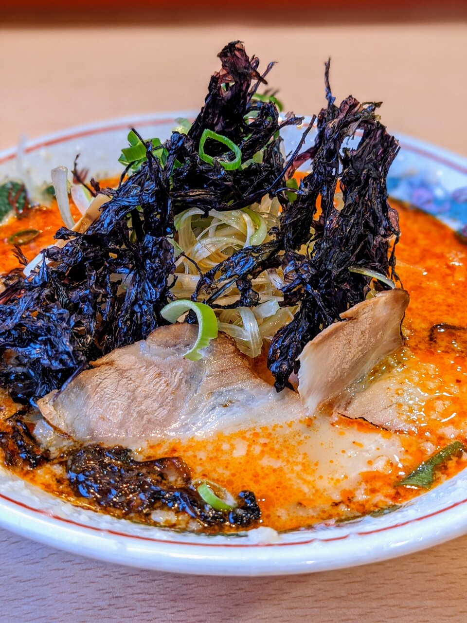 鑫龍 紅岩のりラーメン 松山市 新 愛媛さすらい日記