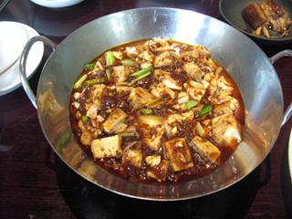 赤坂溜池山王店「過門香(カモンカ) 」で中華料理を食す!