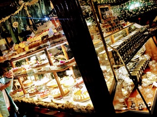 �ܳ�Ū�ƥ����롼���HOPETOUN Tea Rooms�� �����ܥ�󡦥������ȥ�ꥢ