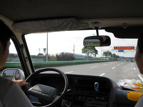 ���ˤϥ�˥��⡼�������������äƤ��ޤ���