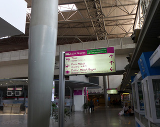 �����ܤΥ�������ס���--KLM�������Ҷ��֣ˣ̣�����������