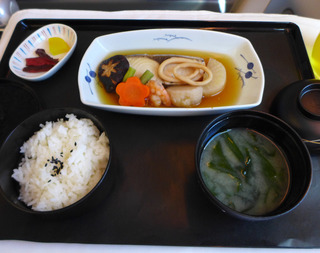 ������Ǥ�売���ܤε��� - �������֣Σȣ���������--ANA BUSINESS CRADLE(787����)�פΥӥ��ͥ����饹