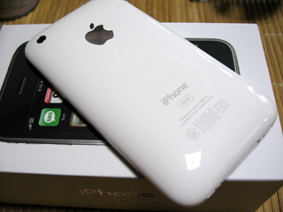 やっと買えたiPhone