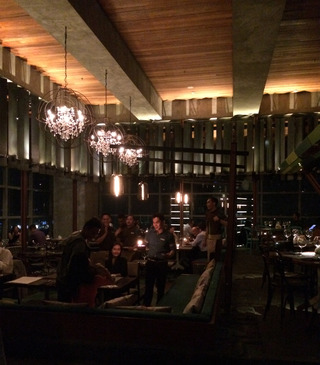 ジャカルタで一番高層で高価な「SKYE Bar & Restaurant」 @ジャカルタ・タムリン