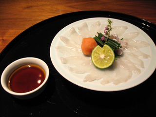 松山全日空ホテル雲海で「ふぐ会席」を食す!