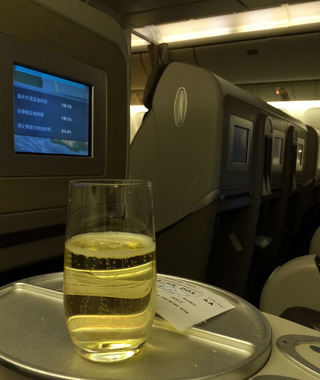 �������ܤΥ��󥬥ݡ�����ӥ󥿥���--������ե�󥹡֣��ƣ��������ؤΥӥ��ͥ����饹