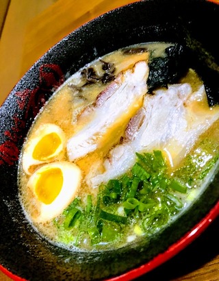 豚骨ラーメン戦争「ikkudo ichi・一喰堂いち」vs「一風堂」vs「一幸舎」等 @インドネシア