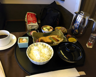 ������Ǥ�壷���ܤε��� --���ܹҶ��֣ʣ̣���������--SKY SUITE 777(��������������777)�פΥե������ȥ��饹