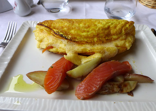 プーラールおばさんのオムレツの店(LA MERE POULARD) @モンサンミッシェル