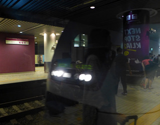 �����ܤΥ�������ס���--KLM�������Ҷ��֣ˣ̣�����������