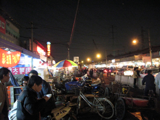上海の銅川路水産市場で上海蟹を買う！