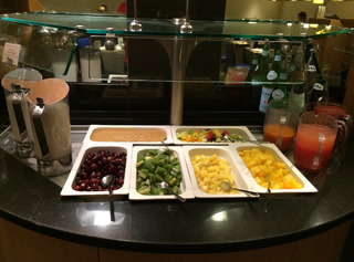 ������ȥ󡦥ѥꡦ�����ݡ��ȡ��ۥƥ롦�����롦�ɡ��������Sheraton Paris Airport Hotel Charles de Gaulle��