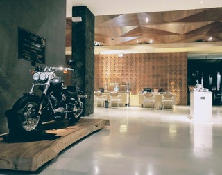 フォー ポイント バイ シェラトン バリ スミニャック(Four Points by Sheraton Bali, Seminyak)