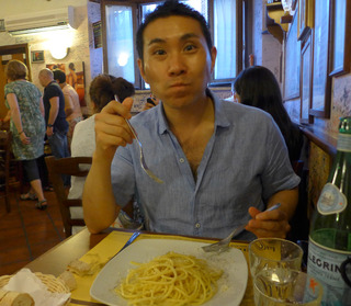 カルボナーラ発祥の店でカルボナーラを食す「La Carbonara」 @イタリア・ローマ