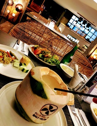 19���ܤ�Bali @�ե��� �ݥ���� �Х� ������ȥ� �Х� ������Four Points by Sheraton Bali Kuta��