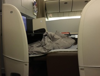 ジャカルタ赴任後17度目の帰国 --日本航空「JL725」便--SKY SUITE 777(スカイスイート777)」