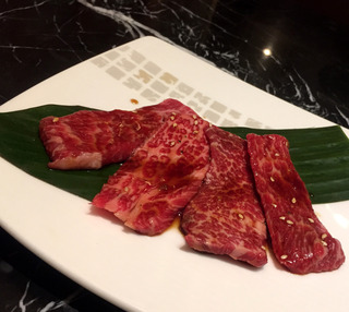 ���� �����ʡ�ESINA�ˤ����ܼ������򿩤��� �����㥫�륿���ץ饶���ʥ��