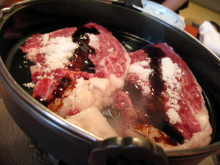 三重県・松阪の老舗「松阪肉の和田金」ですき焼きを食す!