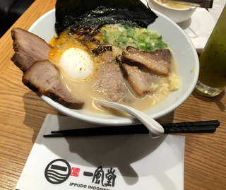 ジャカルタで食せる本物の豚骨ラーメン「博多・一風堂」 @ジャカルタ・Pacific Place