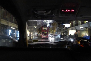 ヒースロー空港からシェラトンパークタワーホテルへタクシー移動