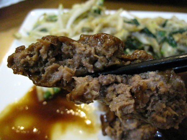 米澤紀伊国屋「米沢牛の冷凍ハンバーグ」を食す!