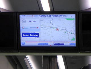 ナポリからローマへ--Eurostar Italia「AU9536」便