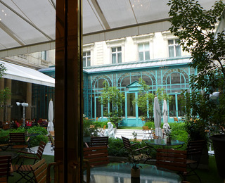 �ե����쥹�ȥ��֥롦�ե������ȡ�Le First�ˡ� ��The Westin Paris