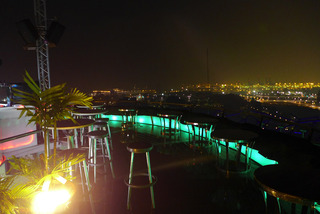 スーパーツリーの最上階のレストラン・バー「SuperTree by IndoChine」 @シンガポール・ガーデンズ・バイ・ザ・ベイ