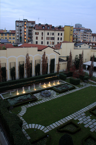 イタリア、ミラノのラグジュアリーなホテル Grand Visconti Palace