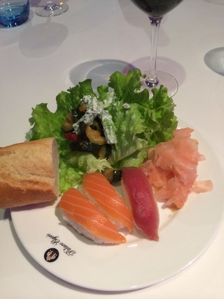 ꥼ¤ȤPalace Elyseeפǥ֥åե򿩤 ѥ