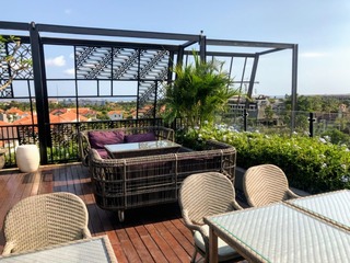 フォー ポイント バイ シェラトン バリ スミニャック(Four Points by Sheraton Bali, Seminyak)