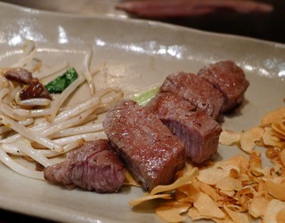 広島牛の鉄板焼きの老舗「味味亭」 @広島