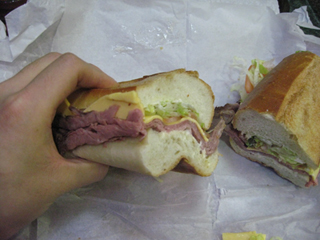 シェラトンホテル近くの旨いDeli