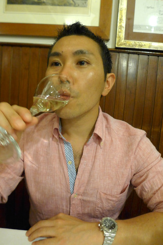 フィレンツェ名物のビステッカ・アッラ・フィオレンティーナを食す「イル・ラティーニ (il Latini)」 @イタリア・フィレンツェ