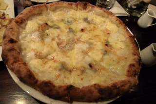 サイゴン一のピザ屋「PIZZA 4P’S(ピザ フォーピース)」 @ホーチミン