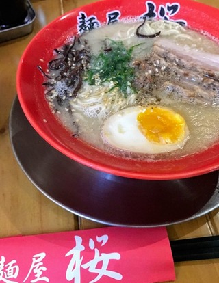 豚骨ラーメン戦争「ikkudo ichi・一喰堂いち」vs「一風堂」vs「一幸舎」等 @インドネシア