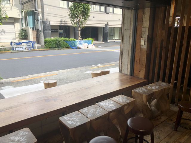 16B8DC6C-76E7-4C2B-BF9D-60FC7495BDDB