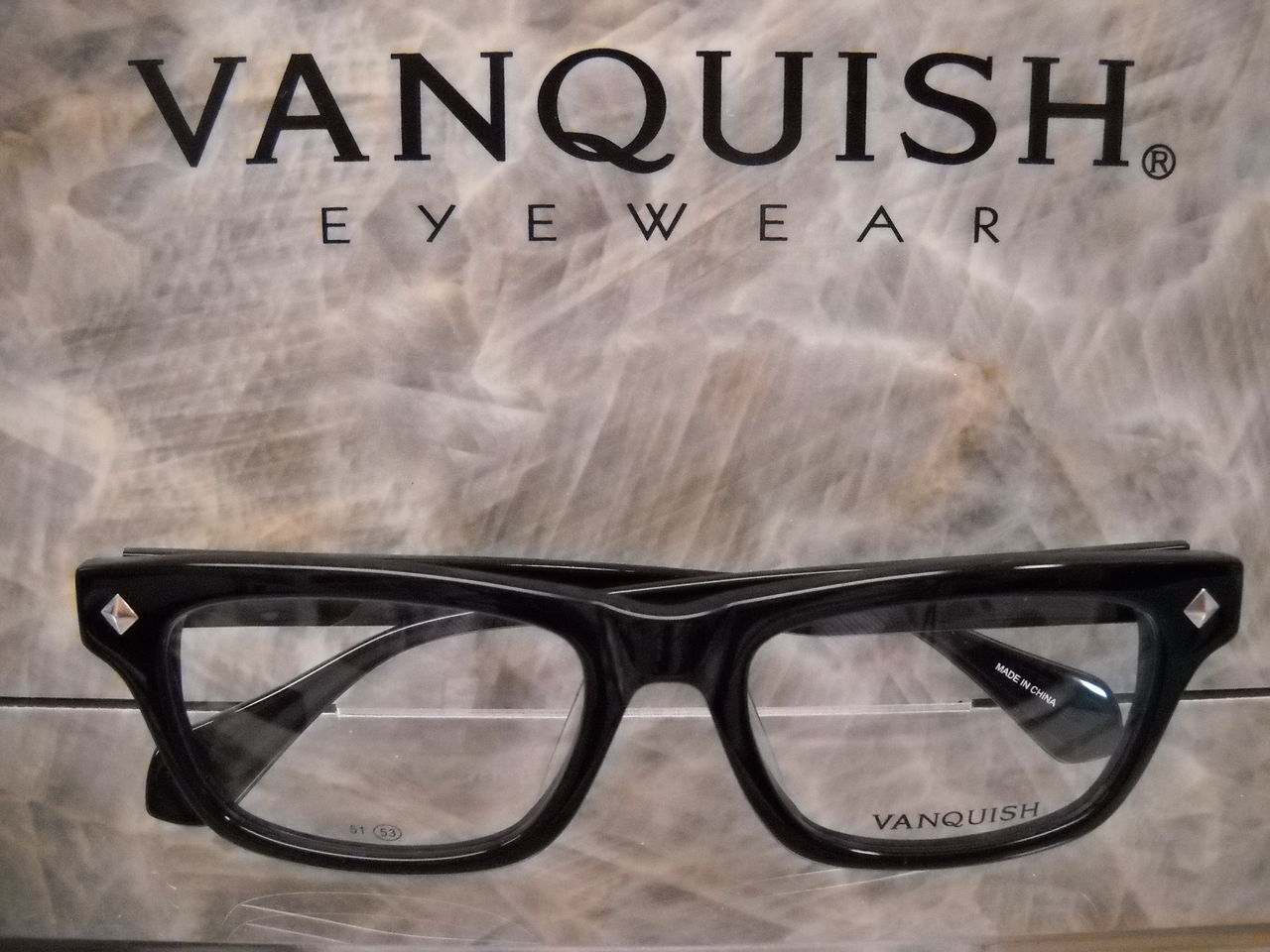 【非売品】成宮寛貴 Vanquish EYEWEAR メガネ パネル pop 成宮寛貴 VANQUISHメガネパネル - メルカリ