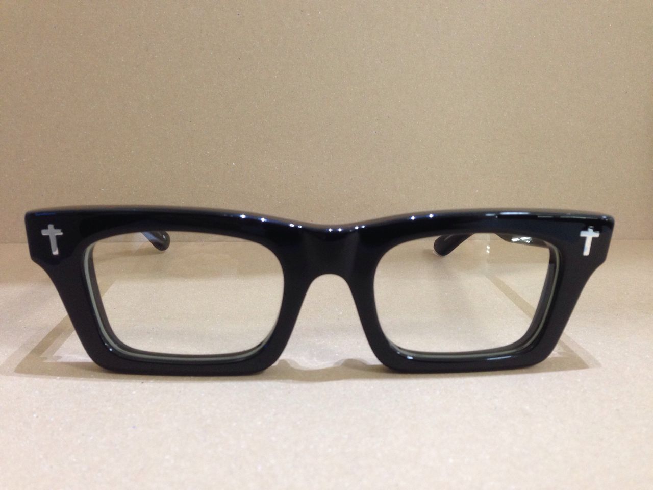 宮川大輔着用 EFFECTOR DIRT メガネ ブラック