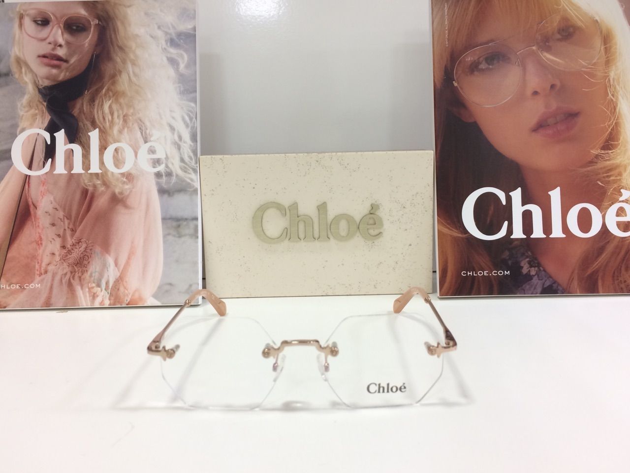 送料無料【Chloe】 クロエ　メガネフレーム CE2146 906　ライトゴールド　国内正規品 Chloe クロエ メガネフレーム CE2146 906 ライトゴールド 国内正規品