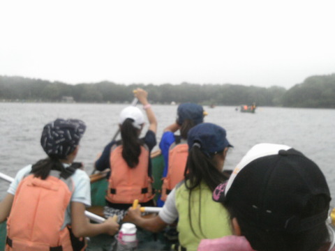 カヌー 掛け声元気に