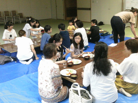 一緒に食べると会話も弾む