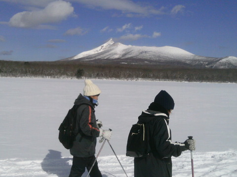 大沼　湖上を歩く