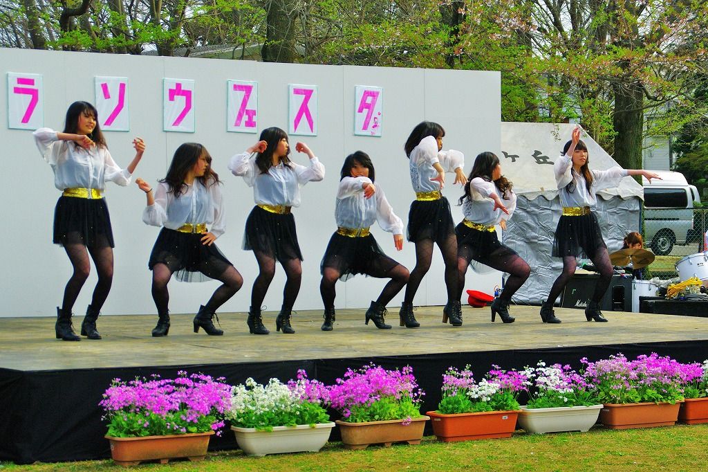 四街道 愛国学園高等学校ダンス部のダンス写真をアップします 四街道の四季