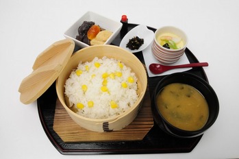 夏季限定おこわ