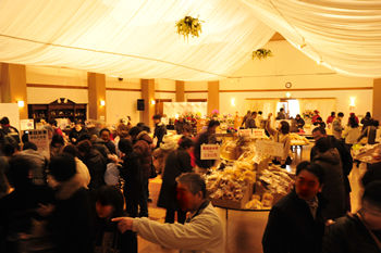 おかしなアウトレット