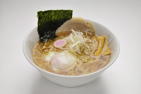 あごだしラーメン