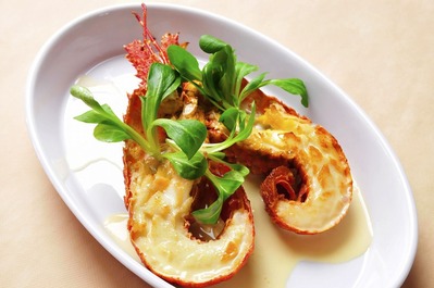 伊勢海老のポアレ甲州白ワインソース